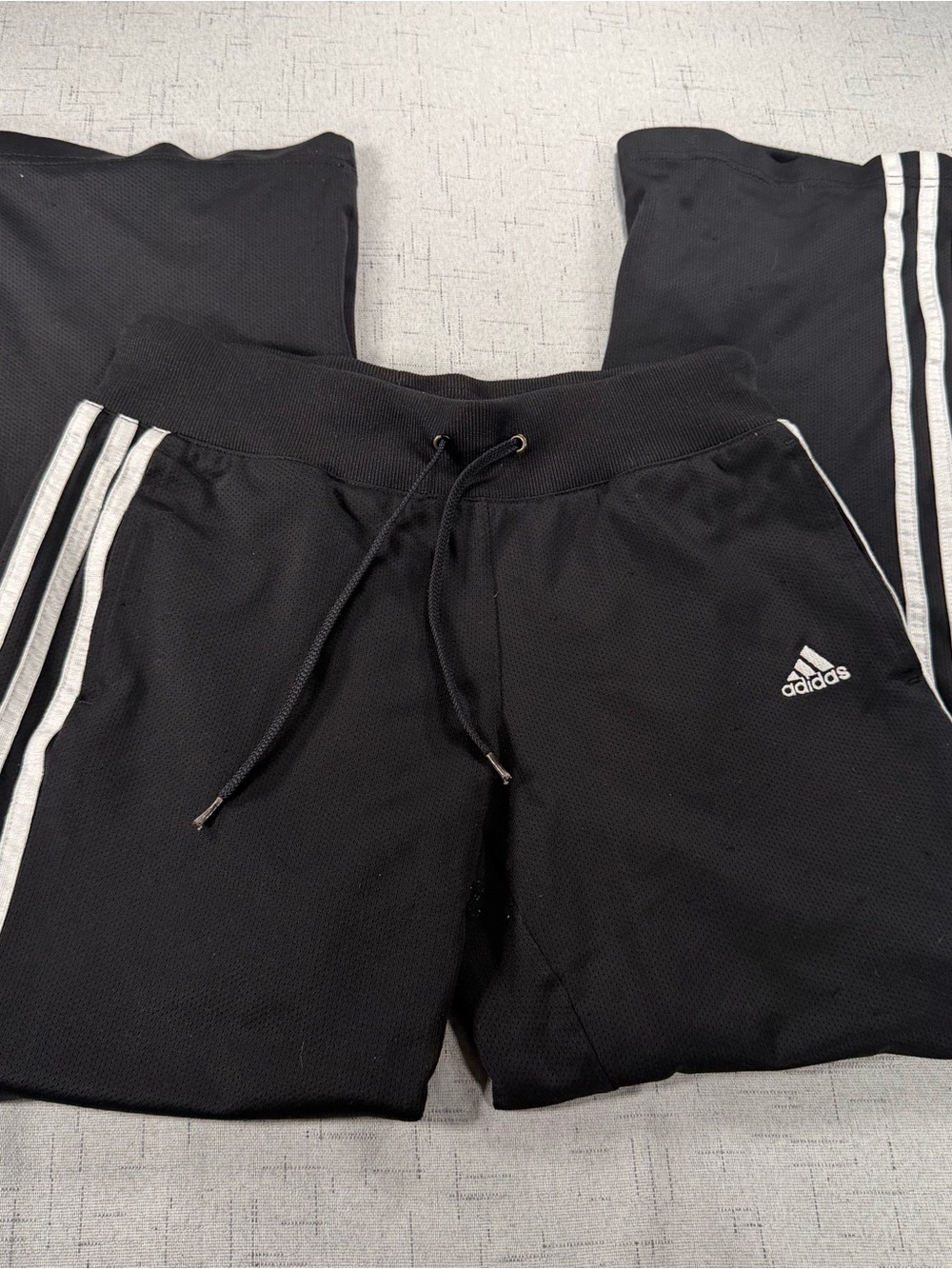 Y2k Adidas Men’s Black Three-Stripe Track Pants